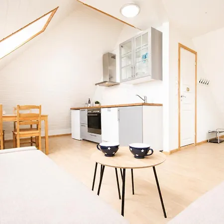Top-floor With Lots Of Light Lejlighed Bergen